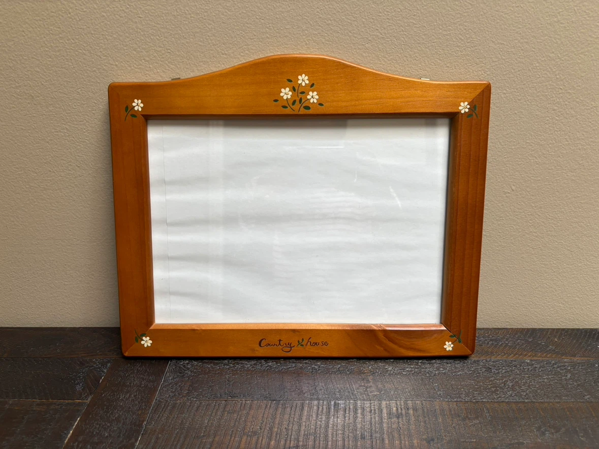 Country House Wood Photo Frame