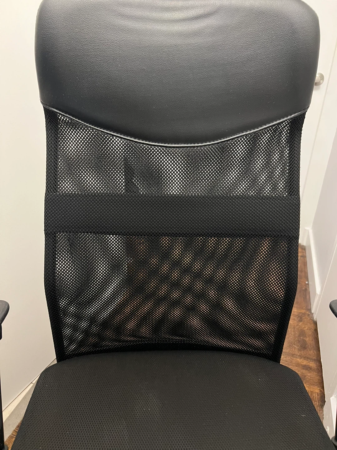 Black Mesh Office Chair - photo 4