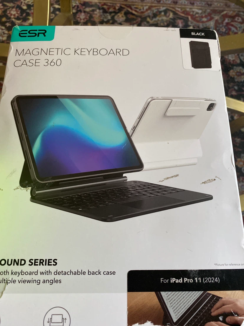 ESR Magnetic Keyboard Case 360 for iPad Pro 11
