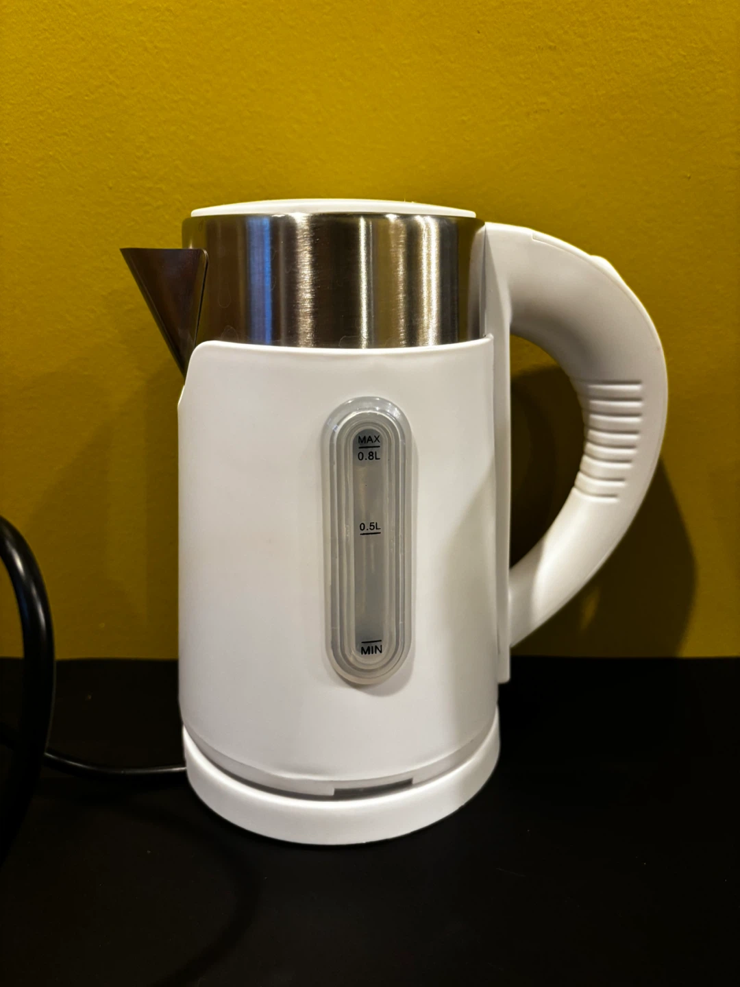 White Electric Kettle - photo 2