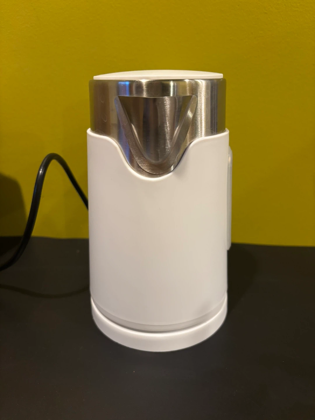 White Electric Kettle - photo 5