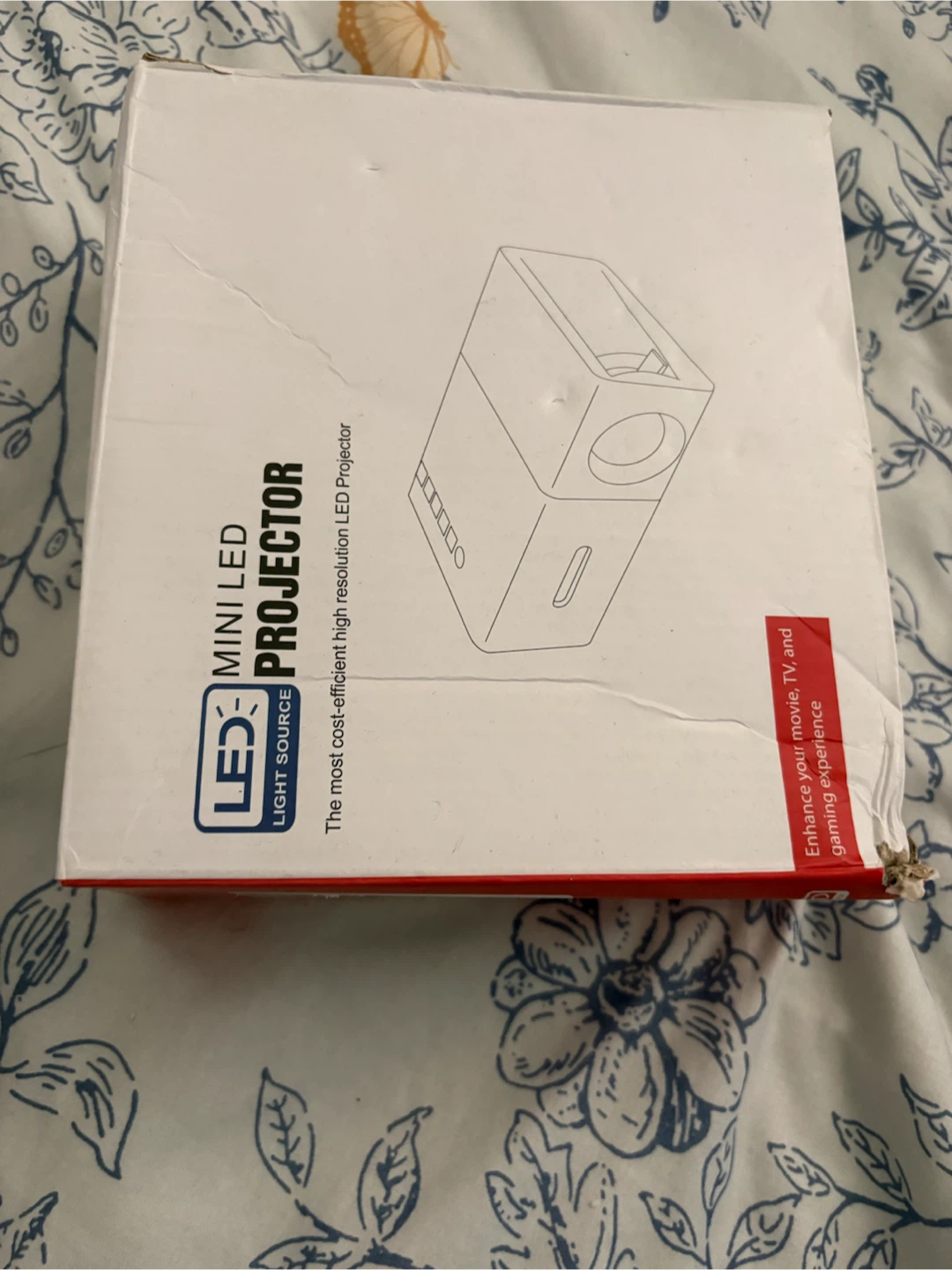 LED Mini Projector - photo 4