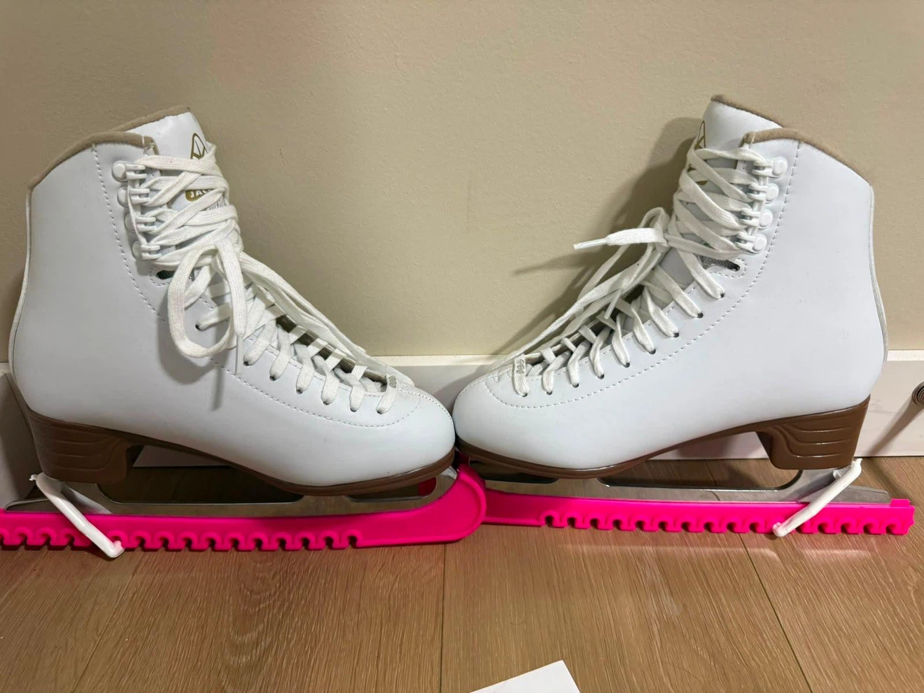 Jackson Ultima Figure Skates White Butterfly Design - photo 2