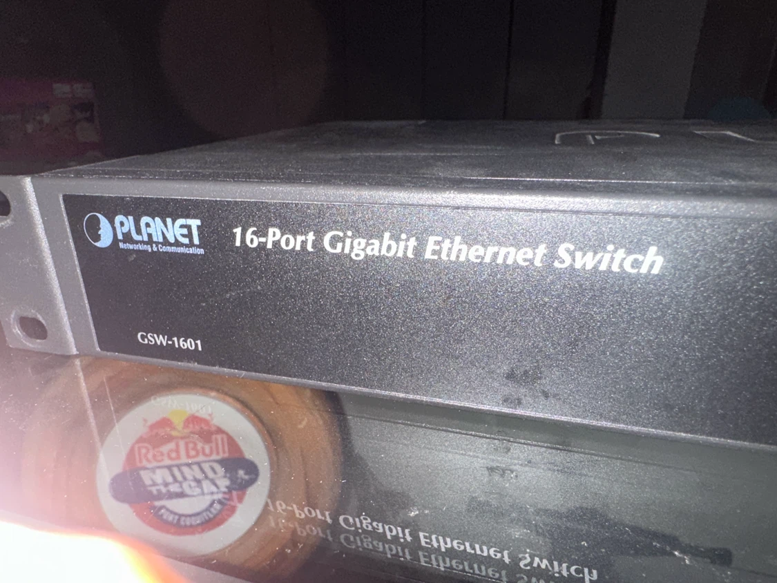 PLANET 16-Port Gigabit Ethernet Switch GSW-1601