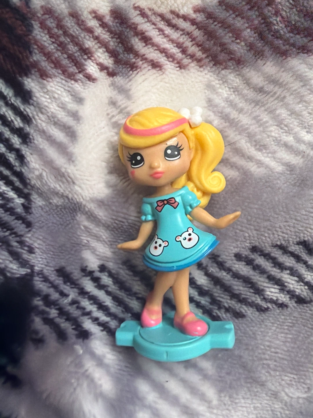 Lot of 4 Party Popteenies Mini Dolls - photo 2