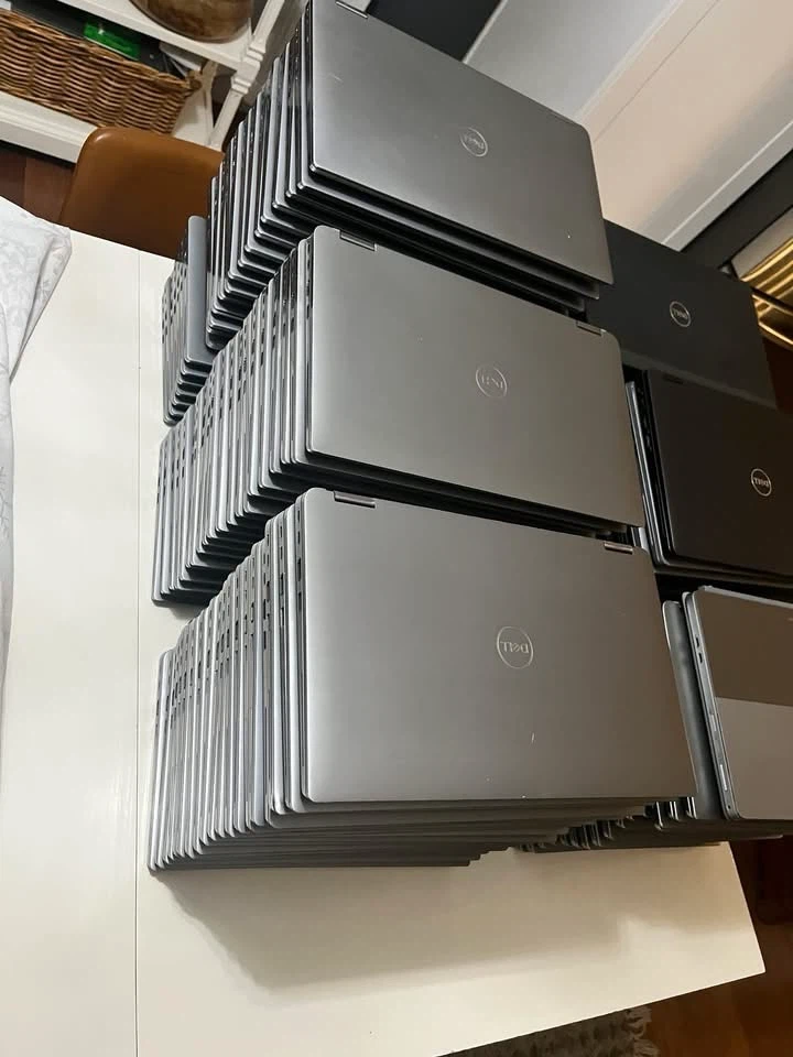 Laptop on sale - photo 4