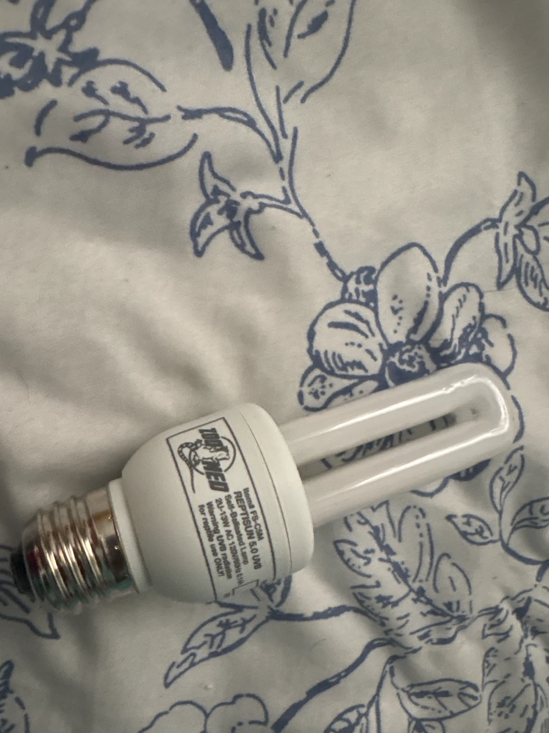 Zoo Med ReptiSun 5.0 UVB 13 Watt Mini Compact Fluorescent Bulb - photo 3