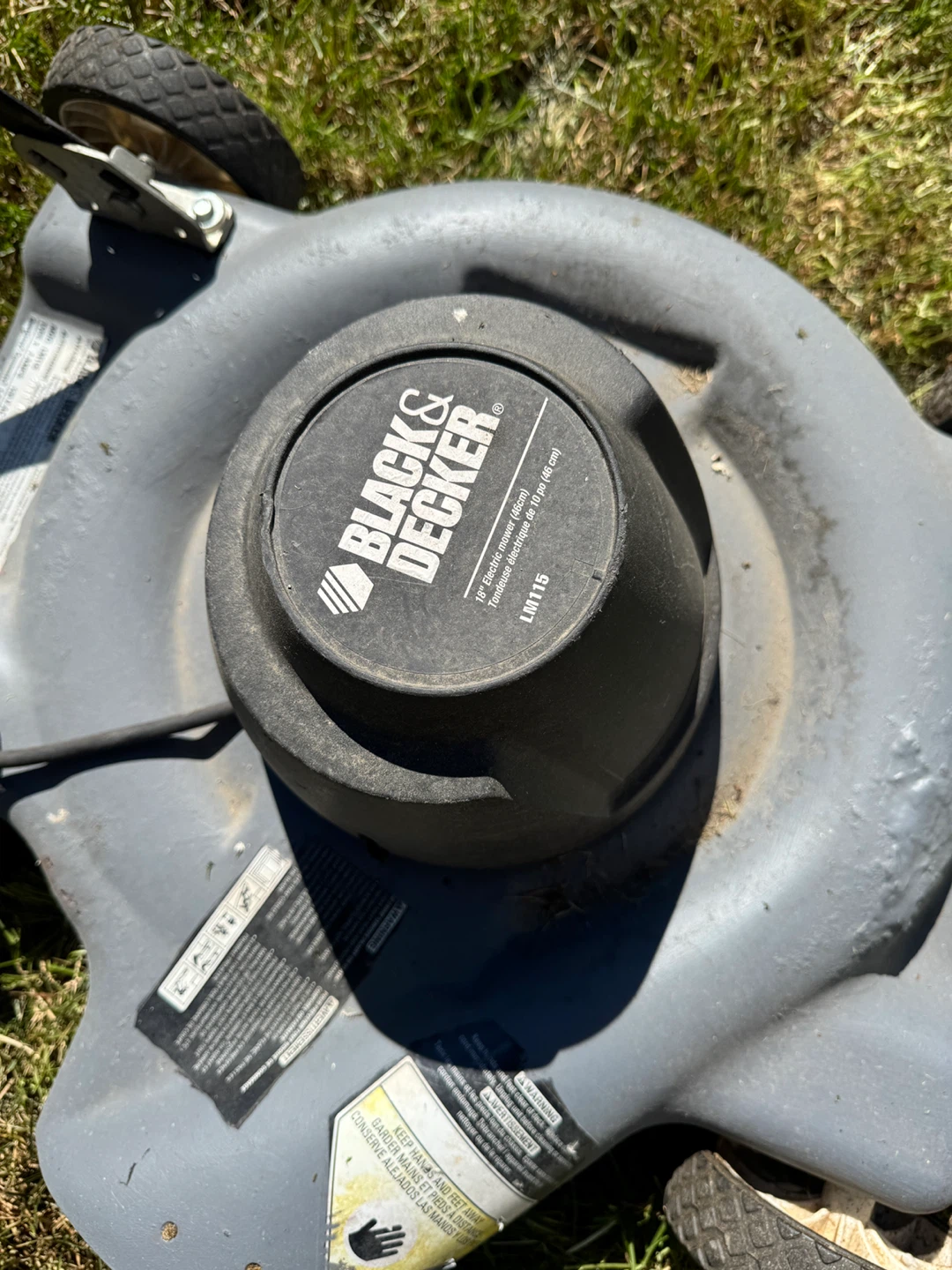 Black & Decker LM115 Electric Lawn Mower - photo 2