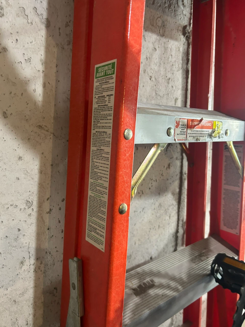 Featherlite 6306C Ladder - photo 2
