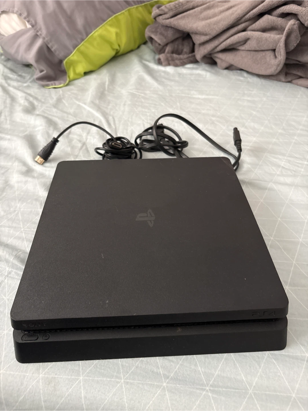 PlayStation 4 Slim Console - photo 2