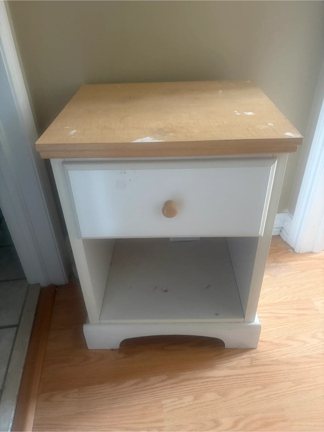 White and wood nightstand with drawer