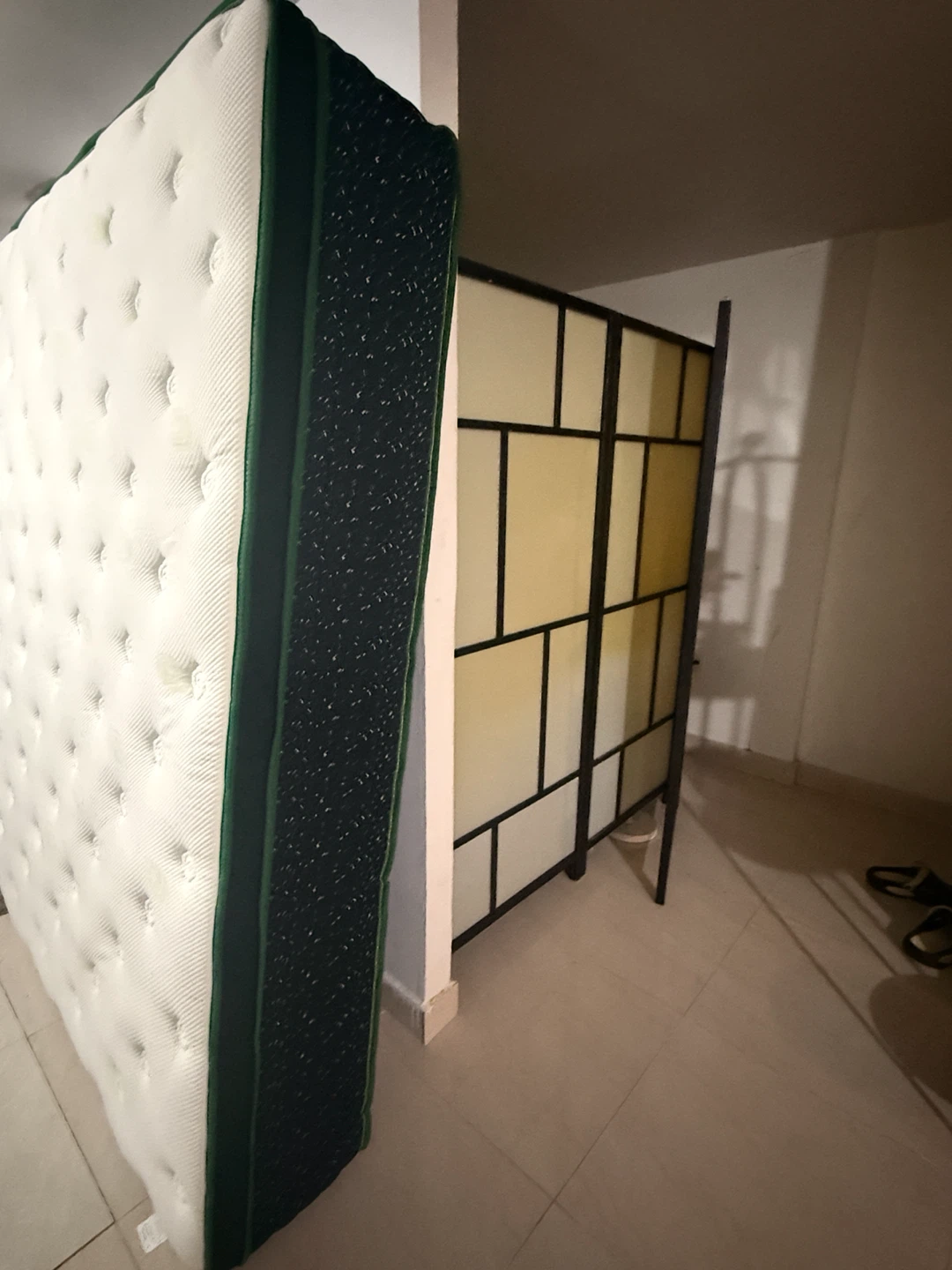 White Tufted Mattress - photo 2