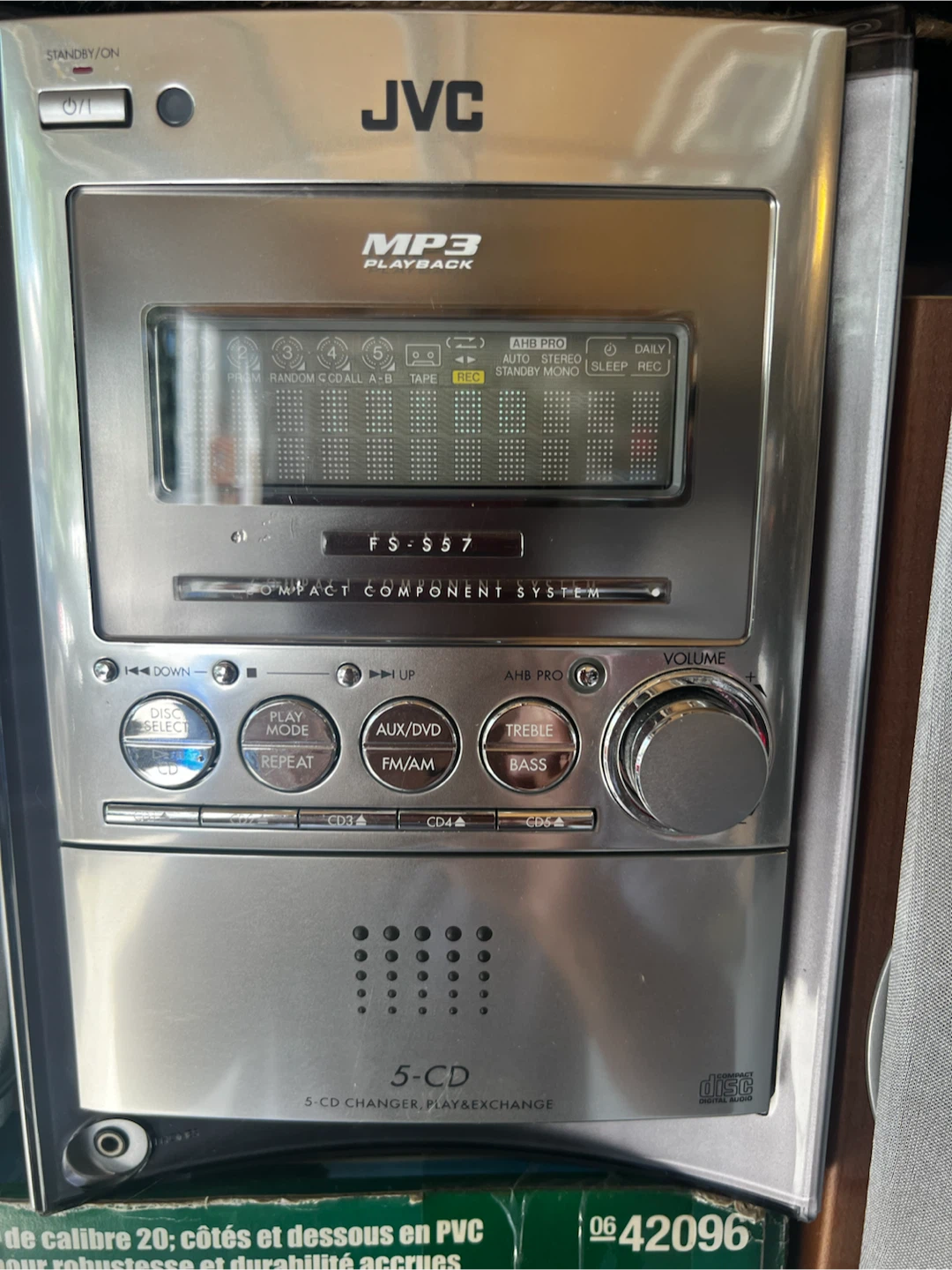 JVC FS-S57 Compact Component System with MP3 Playback - photo 2
