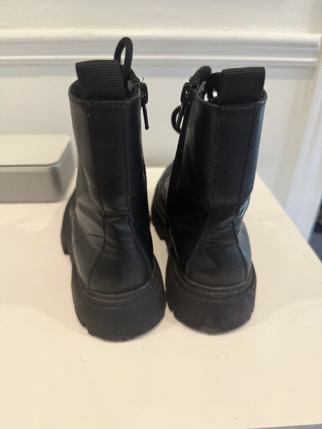 Girls 2.5 H&M combat boots zipper insert - photo 5