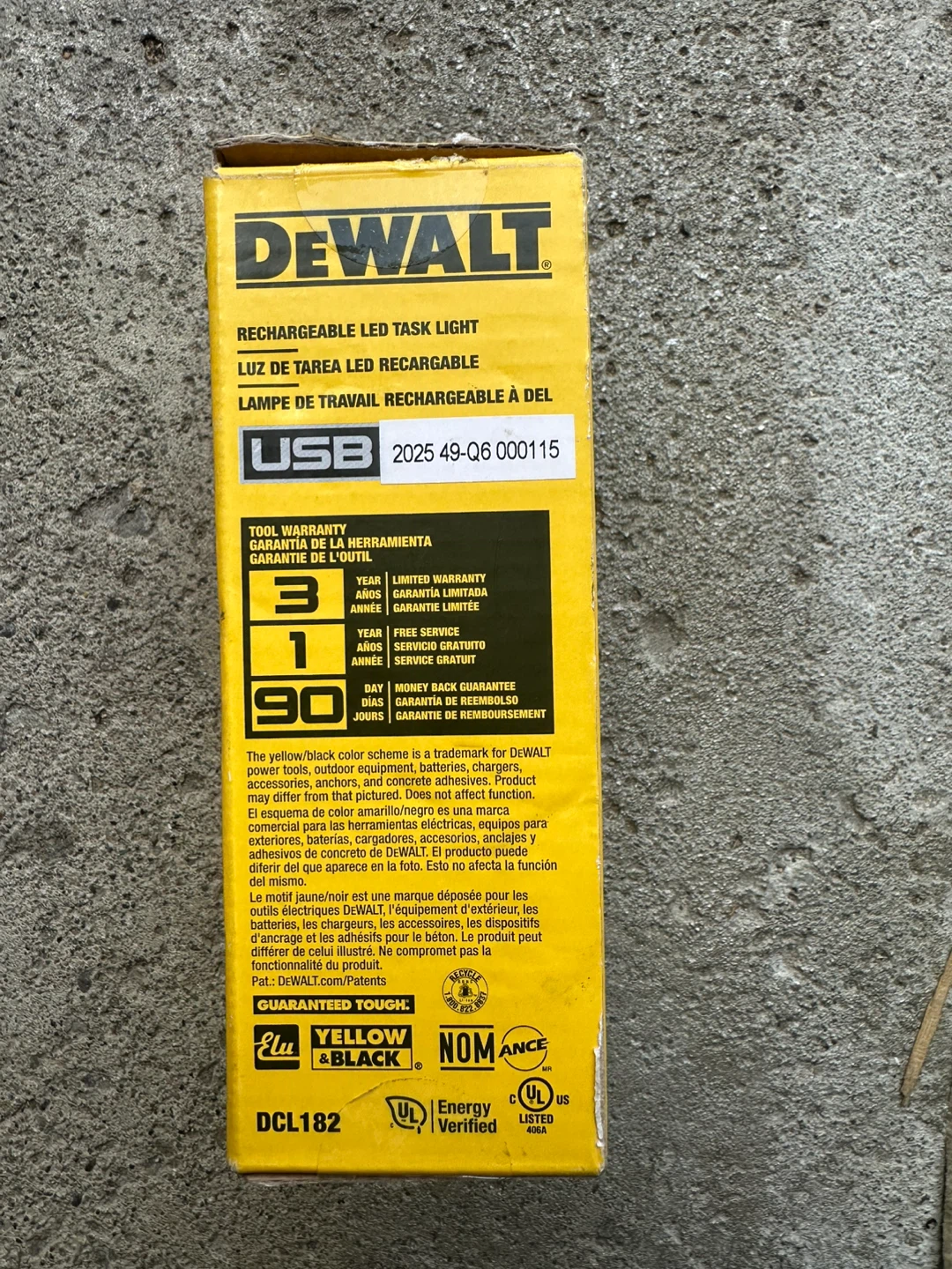 DEWALT DCL182 Rechargeable LED Task Light USB - photo 2