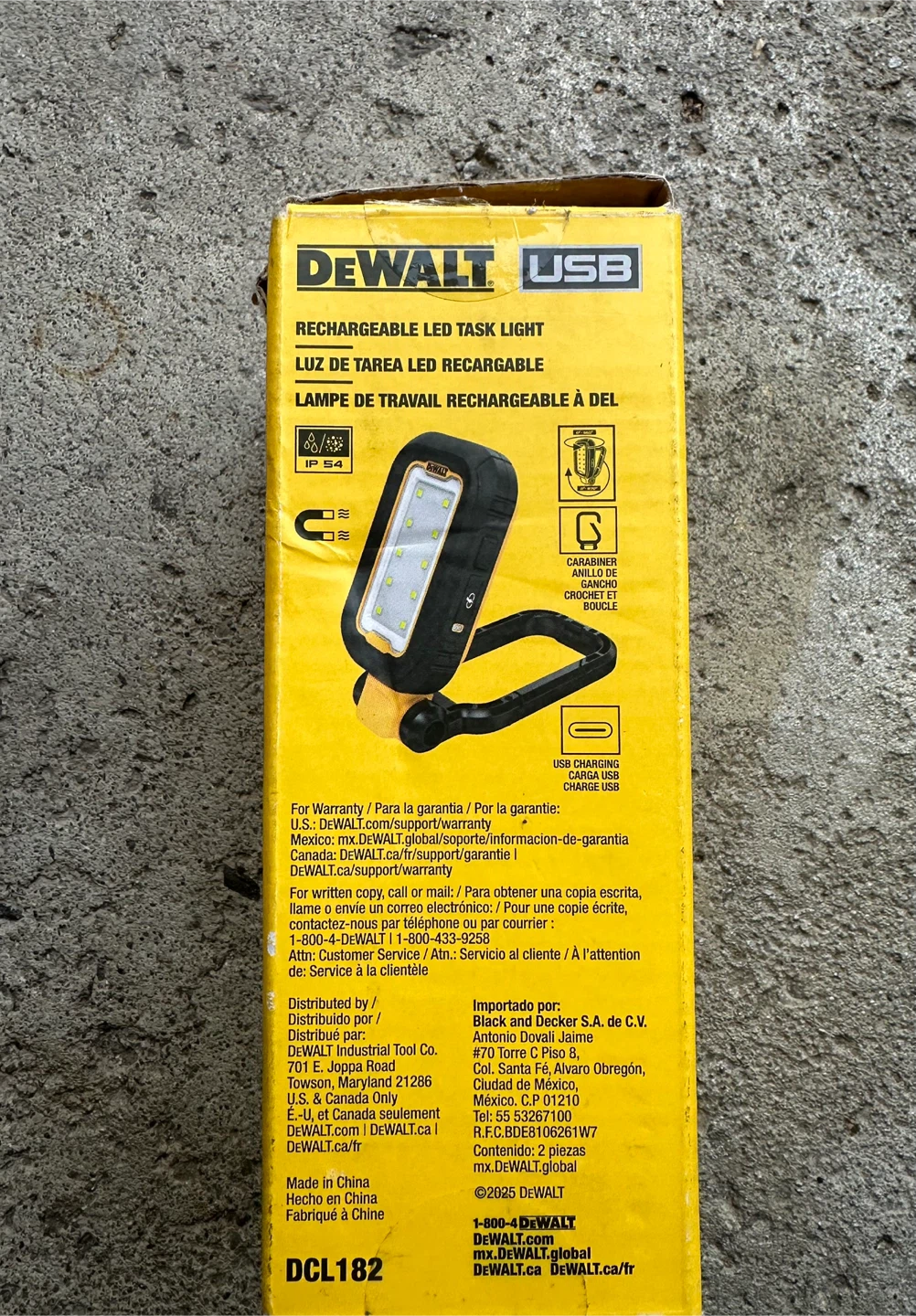 DEWALT DCL182 Rechargeable LED Task Light USB - photo 4