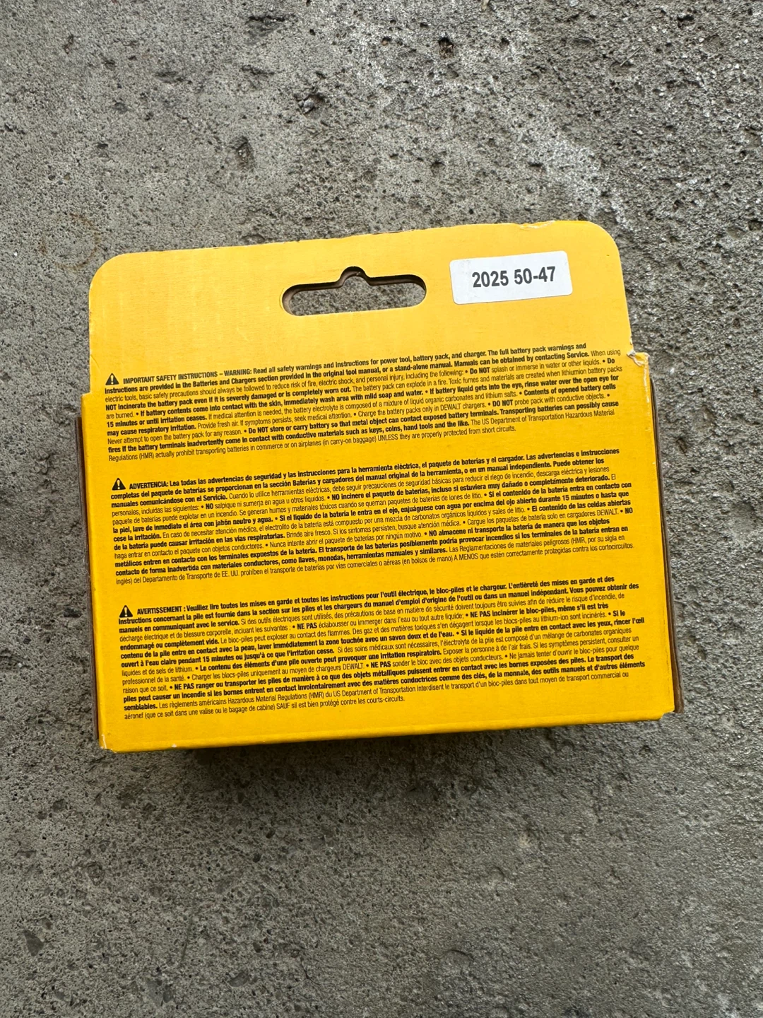 DEWALT 20V XR POWERPACK Battery 4AH DCB2104 - photo 2