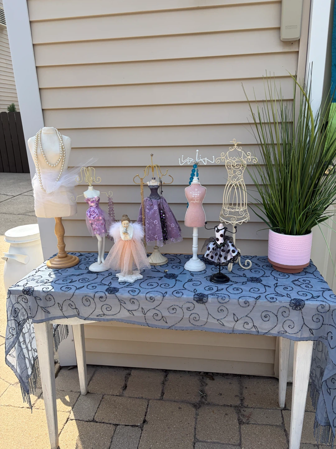 PRETTY JEWELRY STANDS OR DECOR AT VARIOUS PRICES