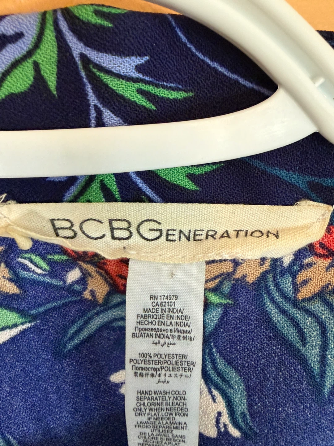 BCBGeneration Floral Kimono Cardigan - photo 2