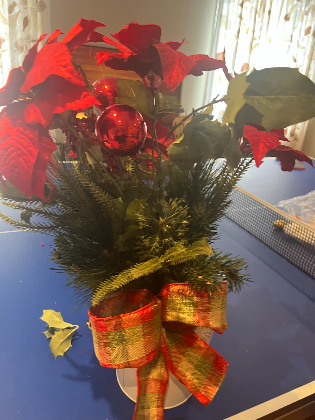 Christmas Poinsettia and Pine Arrangement - photo 2