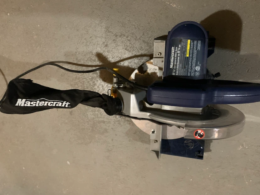 Mastercraft 8 1/4" Compound Mitre Saw - photo 4