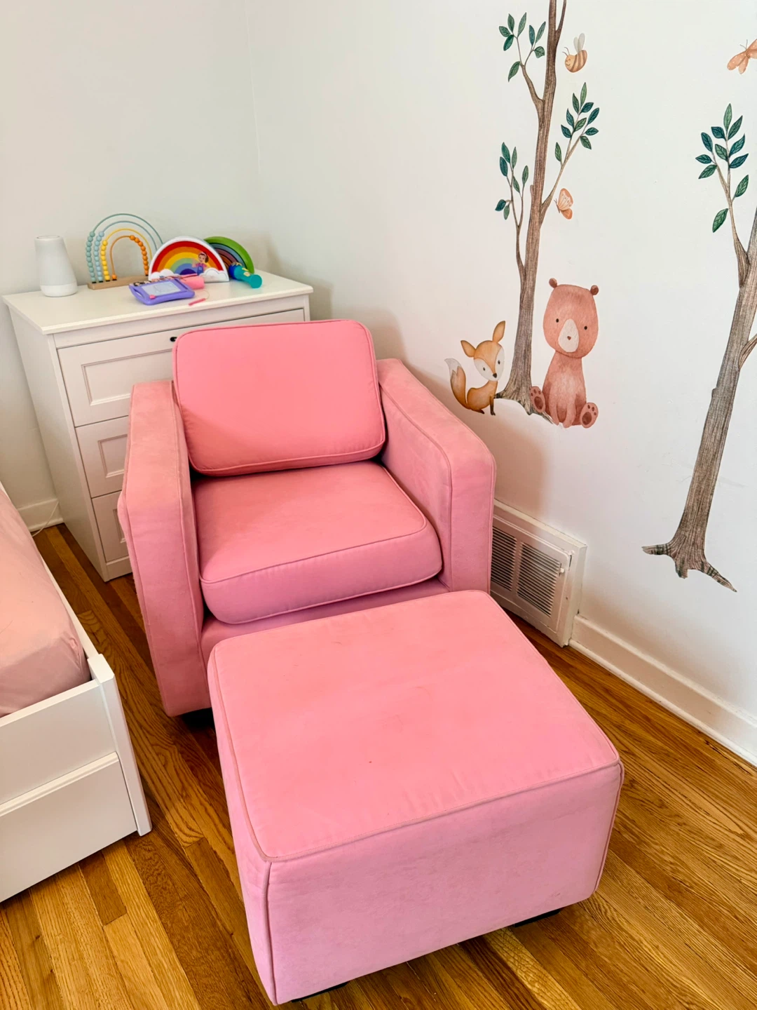 Pink Armchair with Ottoman