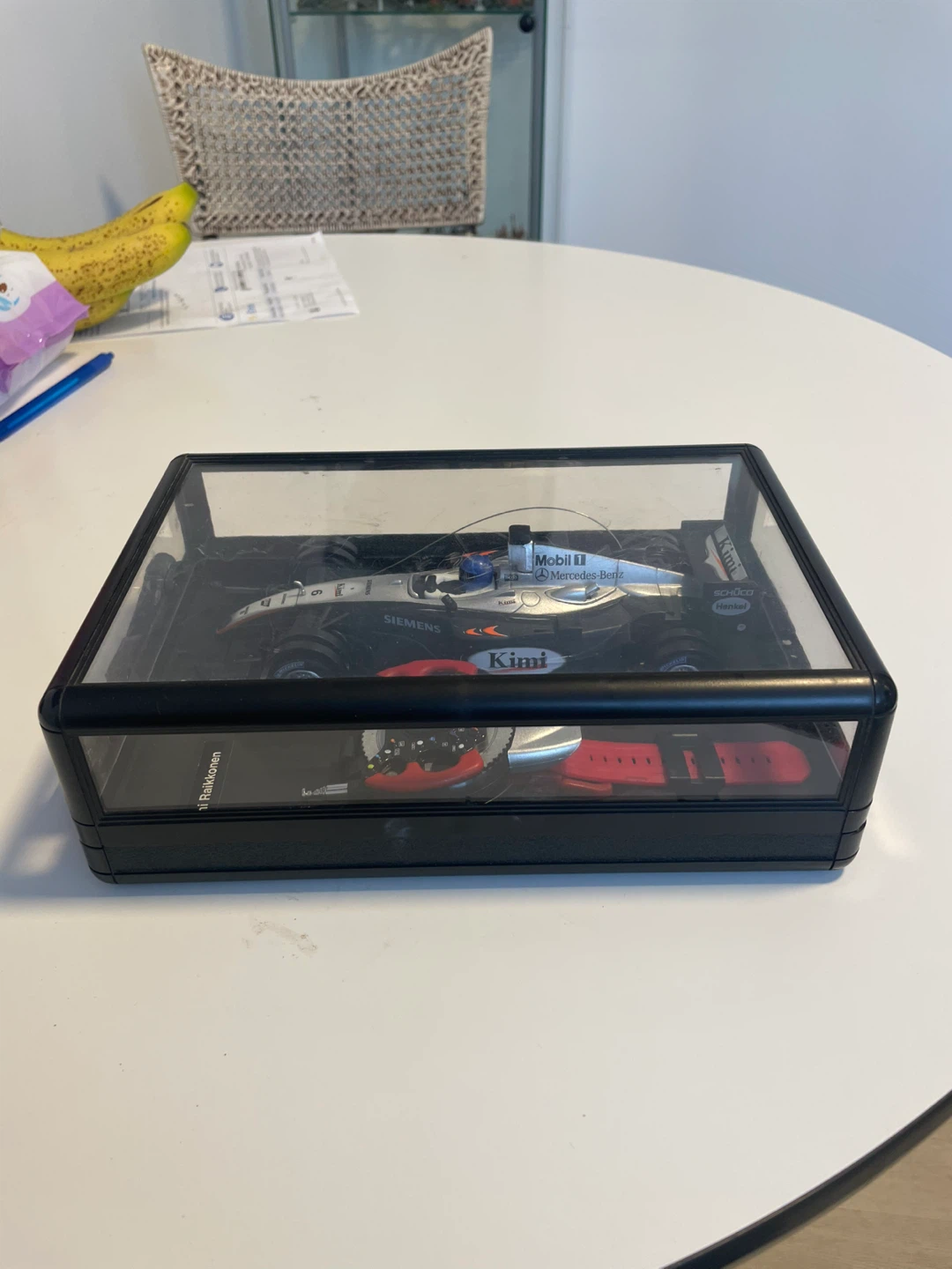 McLaren Mercedes Kimi Räikkönen Diecast Model Car with Watch