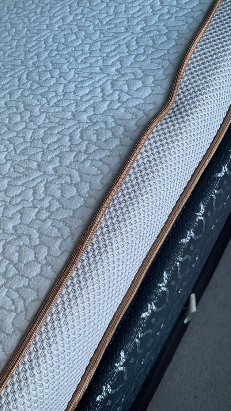 Mattress topper king size