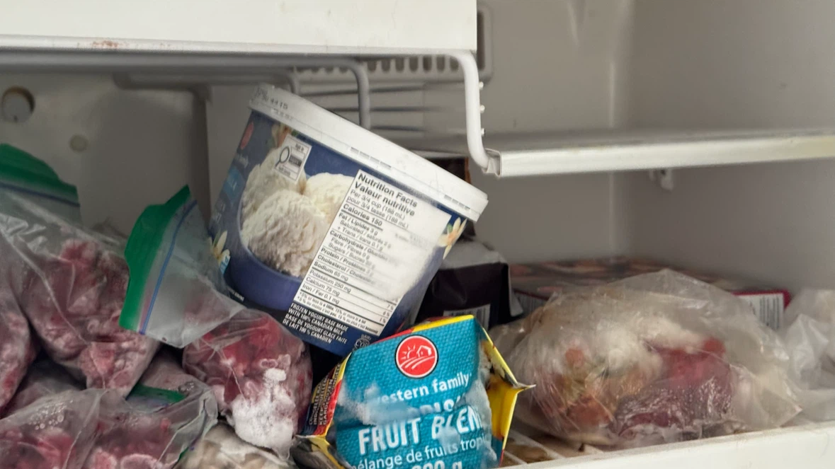 Maytag Dependability Line Refrigerator - photo 3