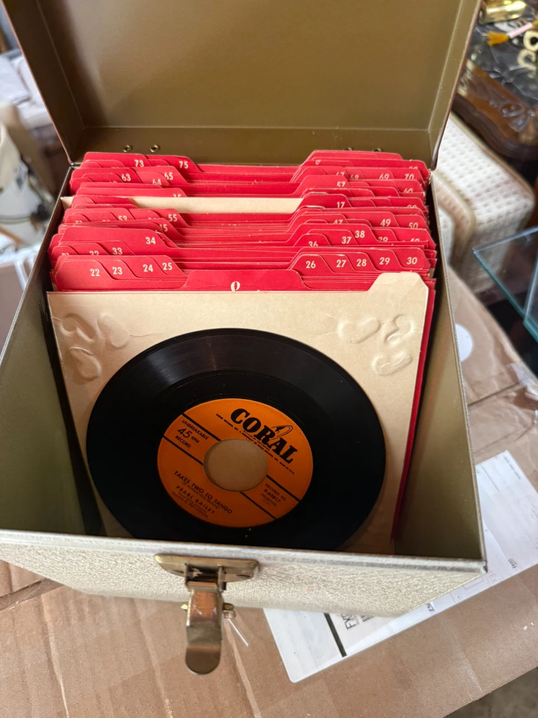 Vintage Record Album Storage Box with Dividers - photo 2