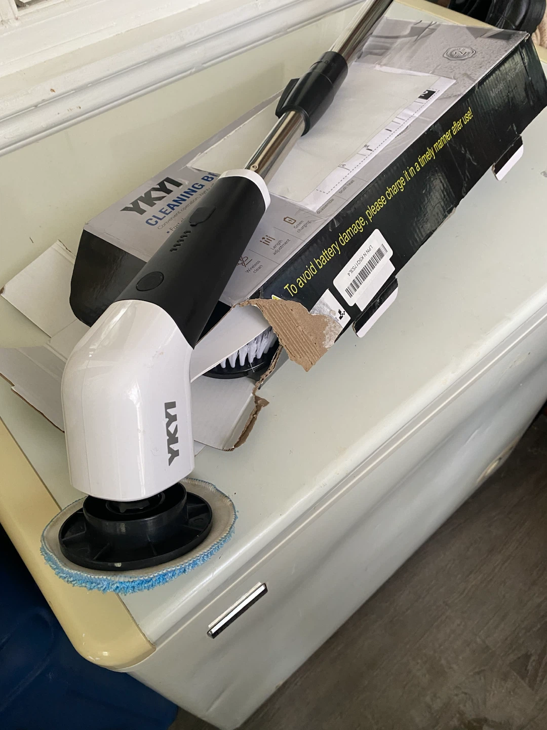 YKYI Electric Spin Scrubber Cleaning Brush Set - photo 2