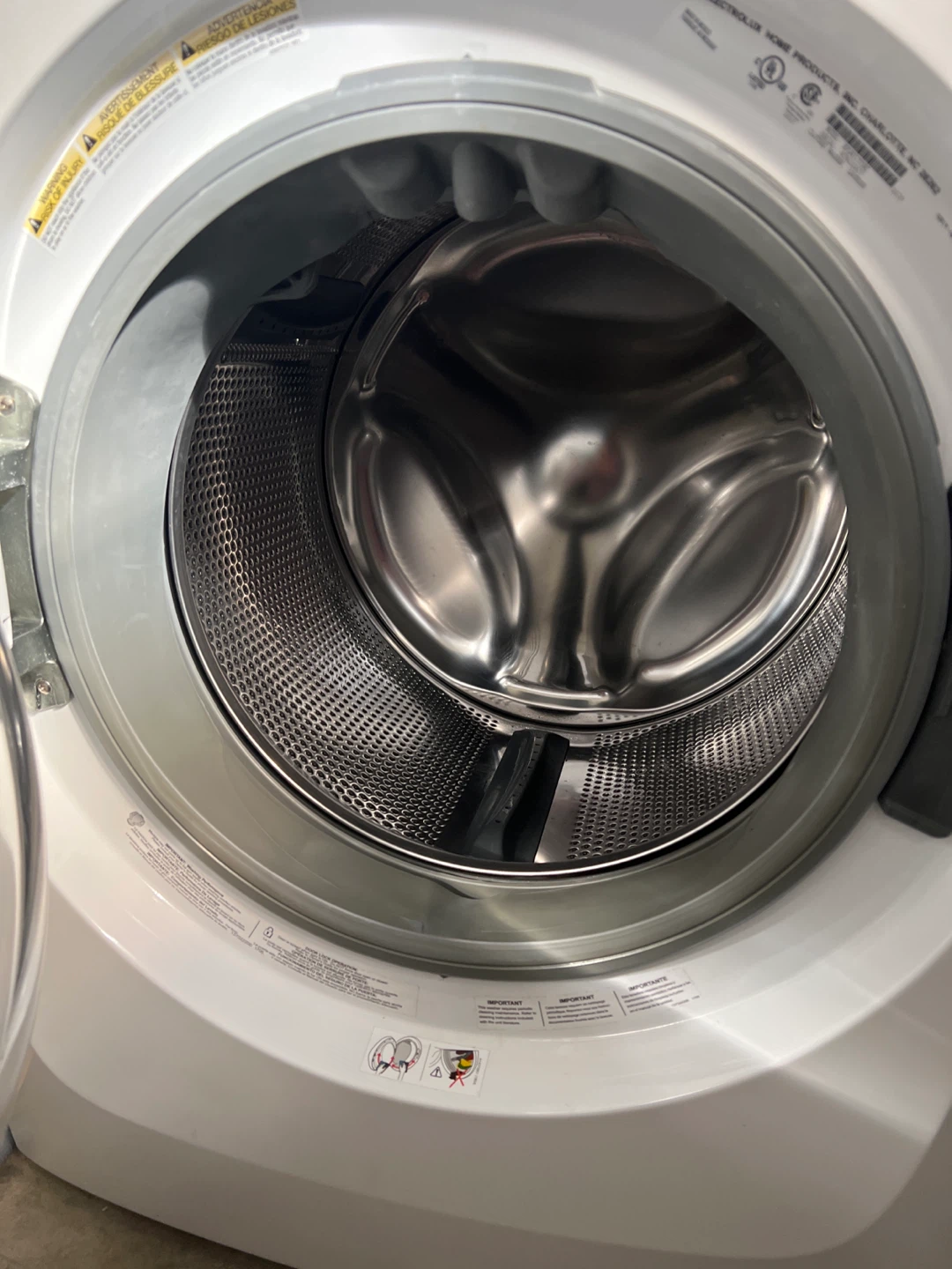 Electrolux LuxCare Wash Front Load Washing Machine - photo 5