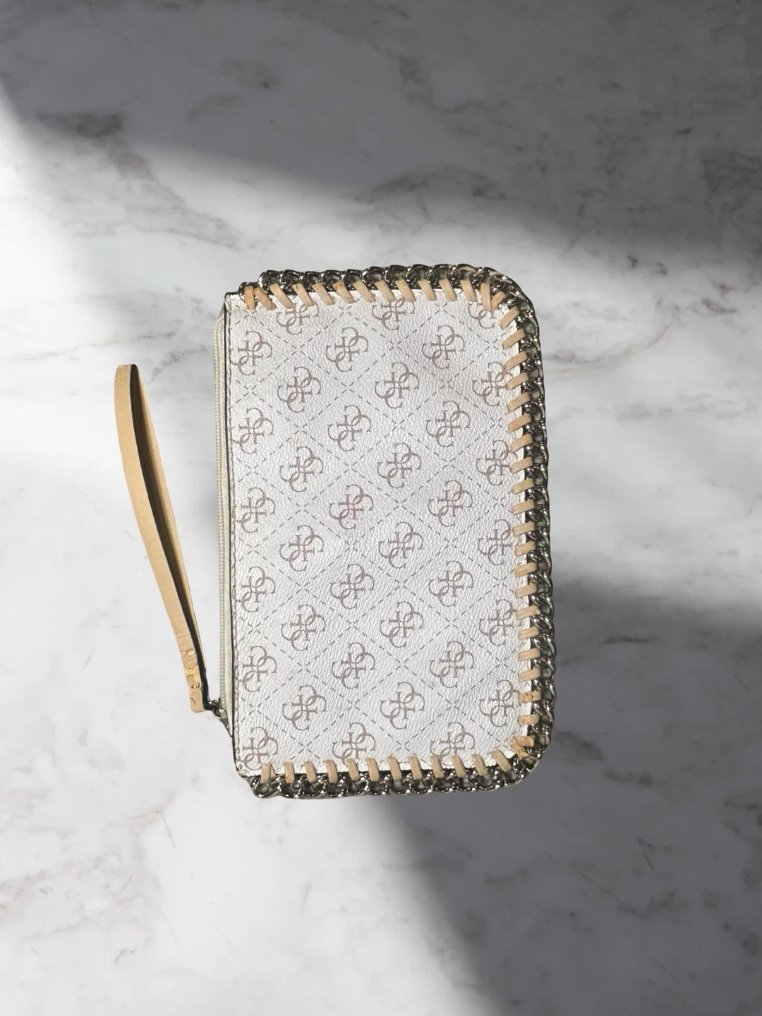 Guess Wristlet Wallet