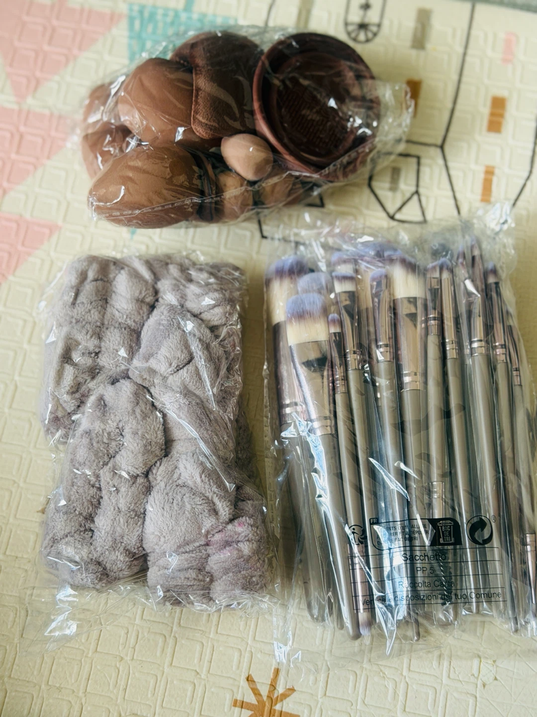 Makeup Brush Set and Spa Headband - photo 2