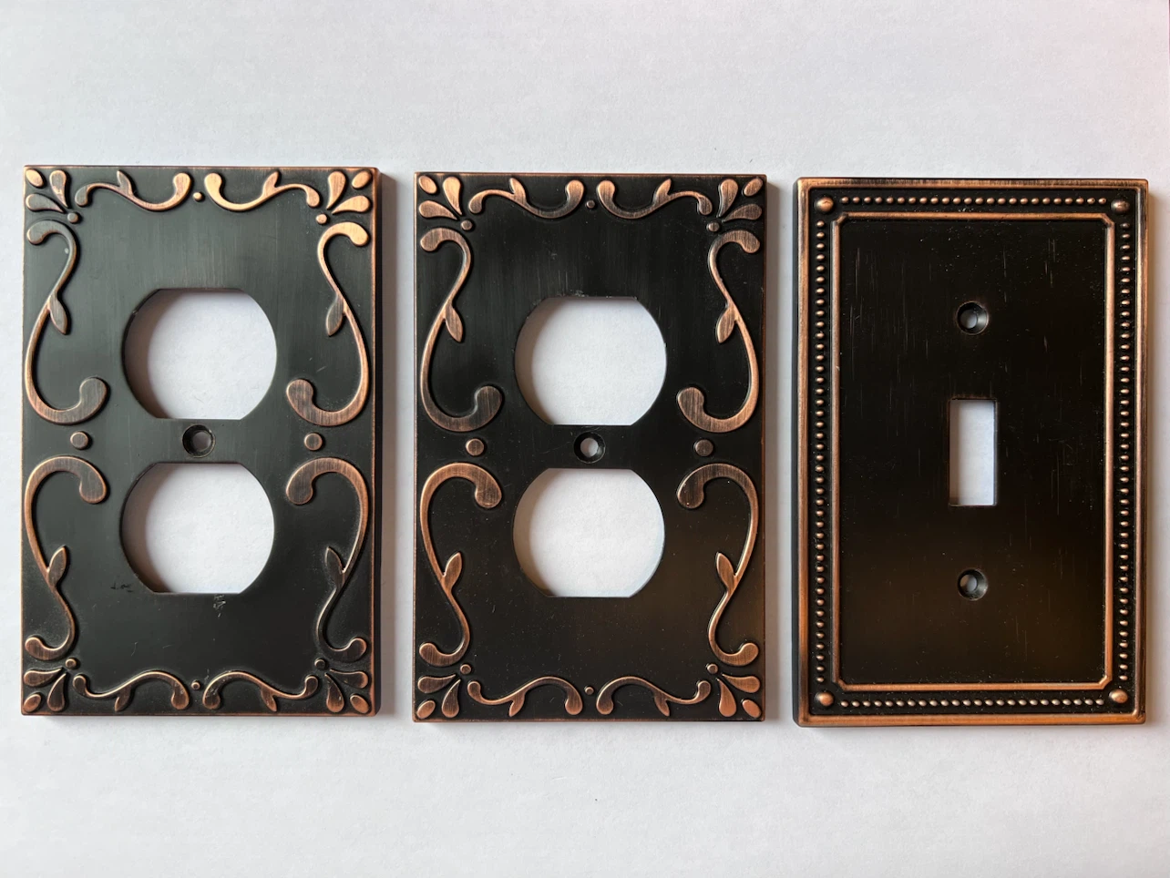 Lightly used - Decorative Outlet and Switch Plate Covers