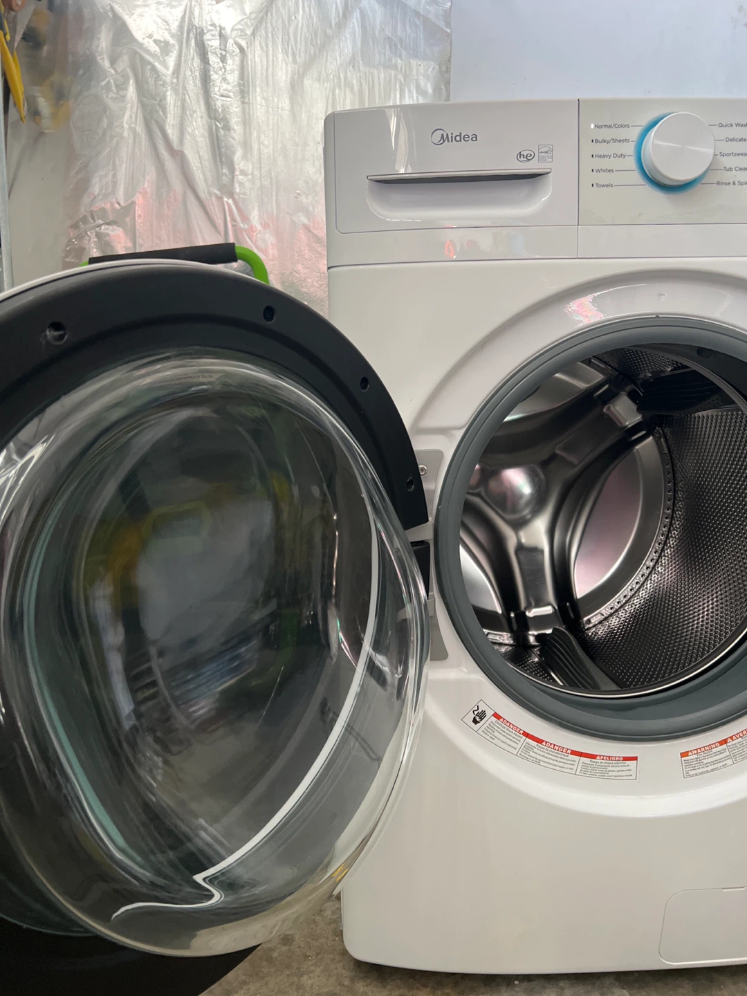 Midea Front Load Washing Machine - photo 3