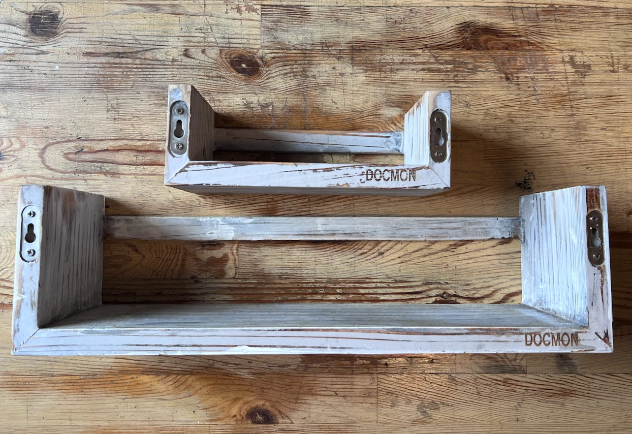 Set of 2 Wooden Display Shelves - photo 3