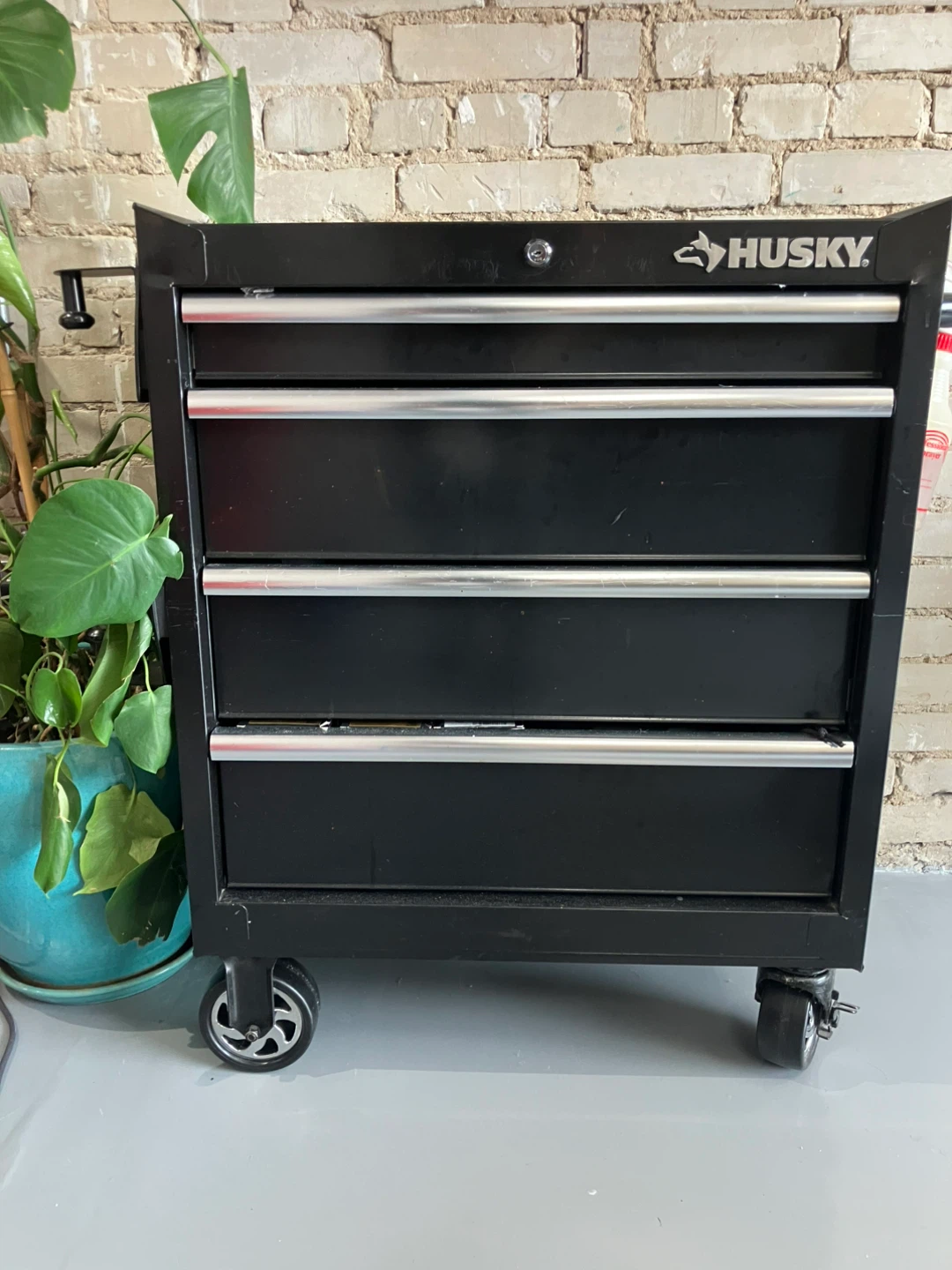 Husky 4-Drawer Tool Chest