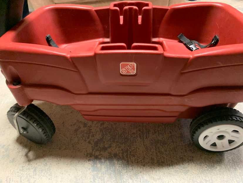 Step2 Red Wagon - photo 2