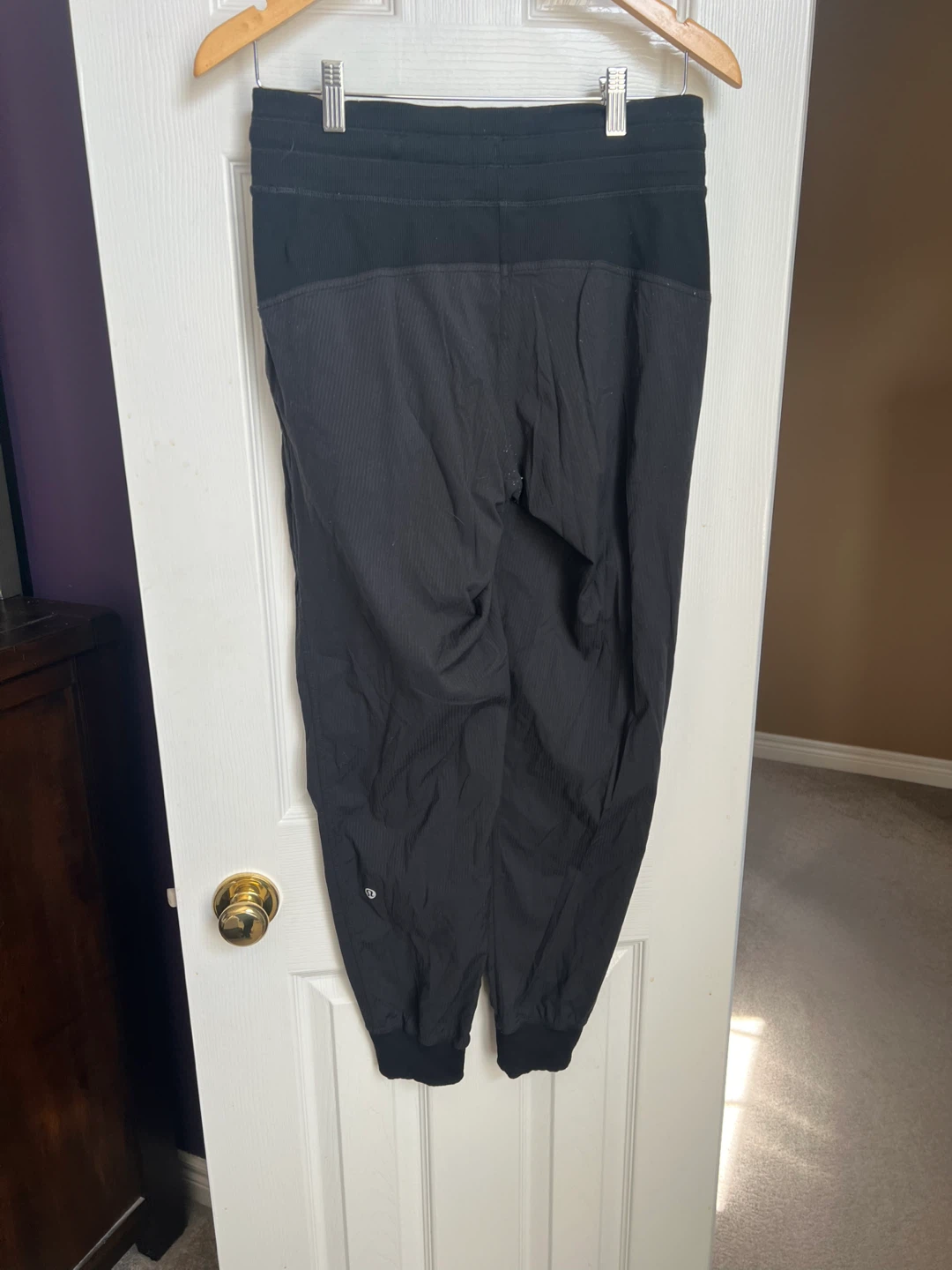 Size 6 lulu black studio pants - photo 2