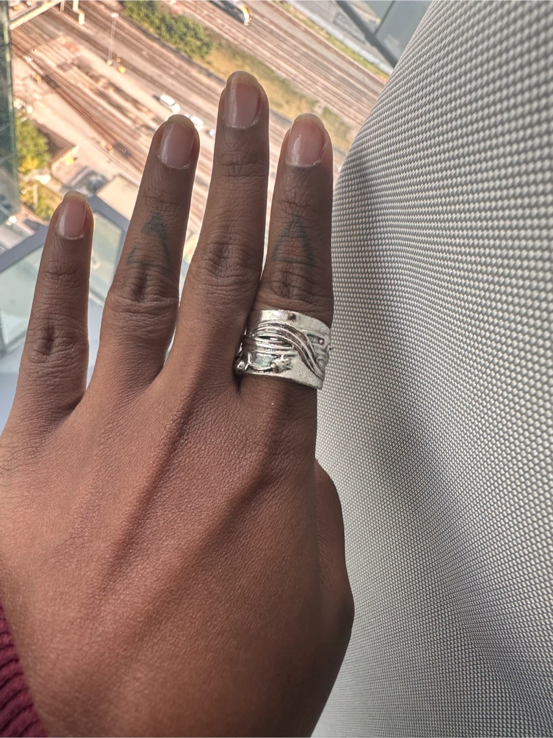 Silver Tone Statement Ring - photo 2