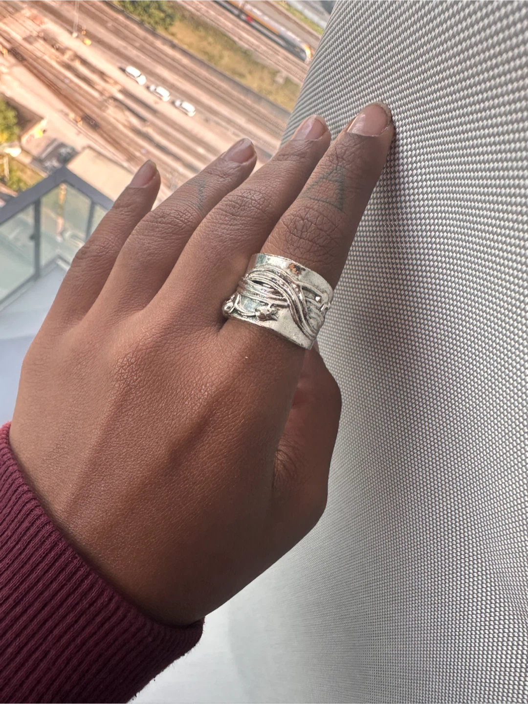 Silver Tone Statement Ring - photo 3