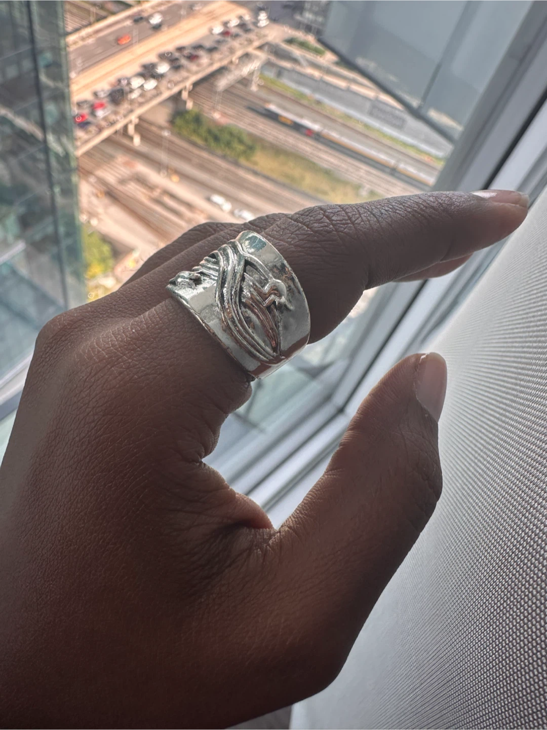 Silver Tone Statement Ring - photo 4