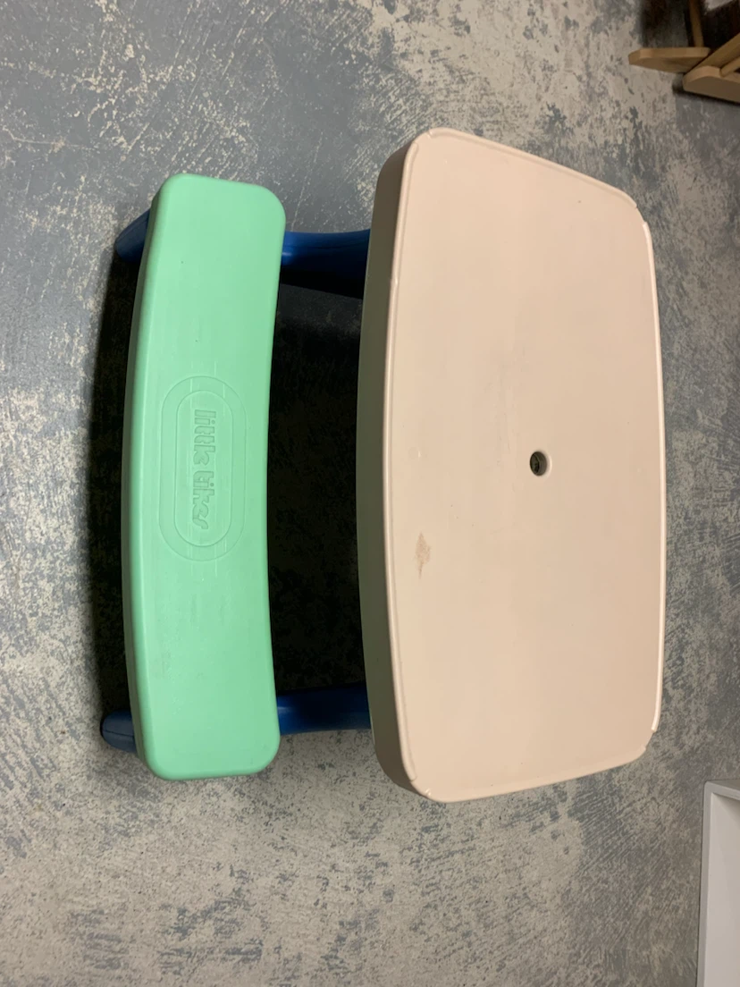 Little Tikes Picnic Table