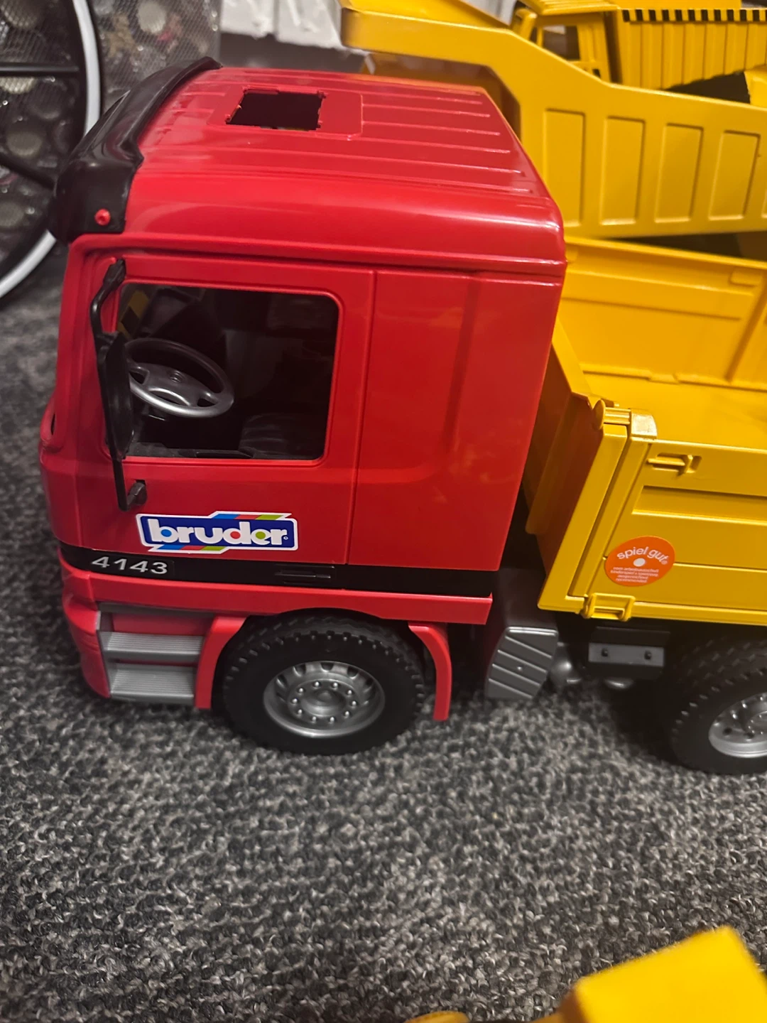 Bruder Toys Construction Vehicles - amazing quality - photo 3
