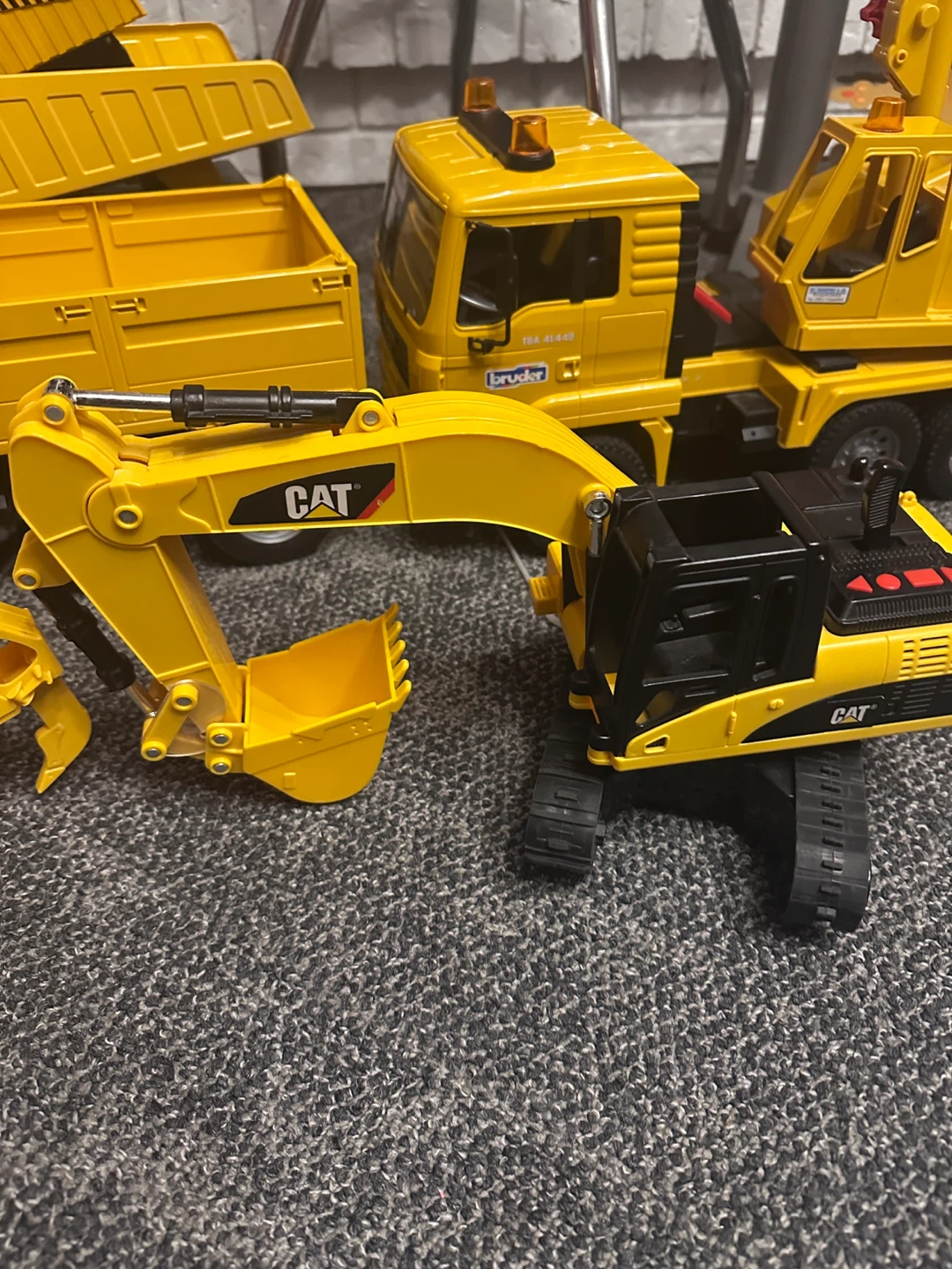 Bruder Toys Construction Vehicles - amazing quality - photo 5