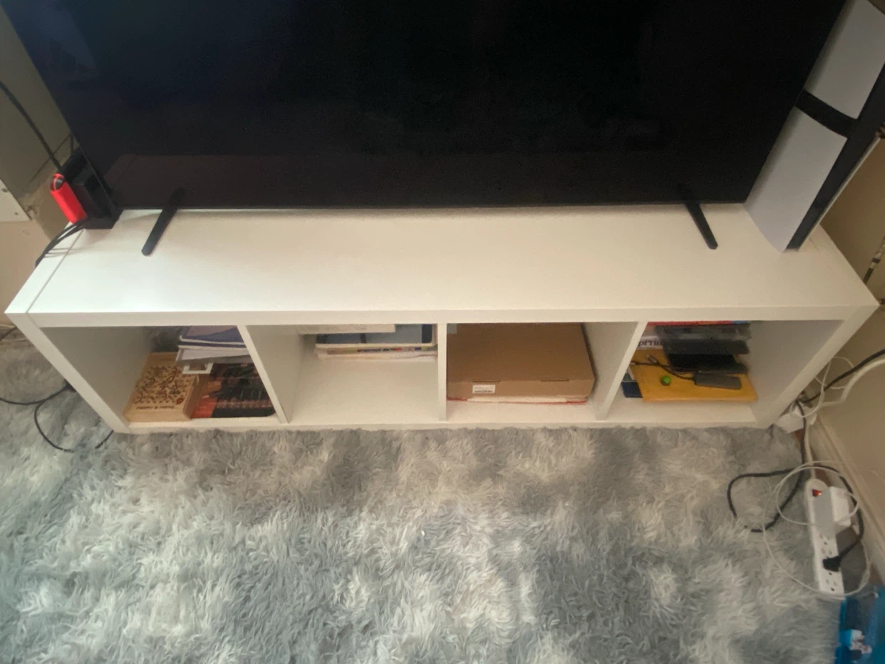 White 4-Cube Storage Unit