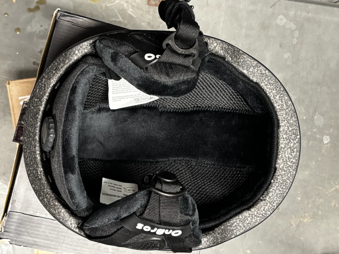 OnBros Black Snowboard Helmet - photo 5