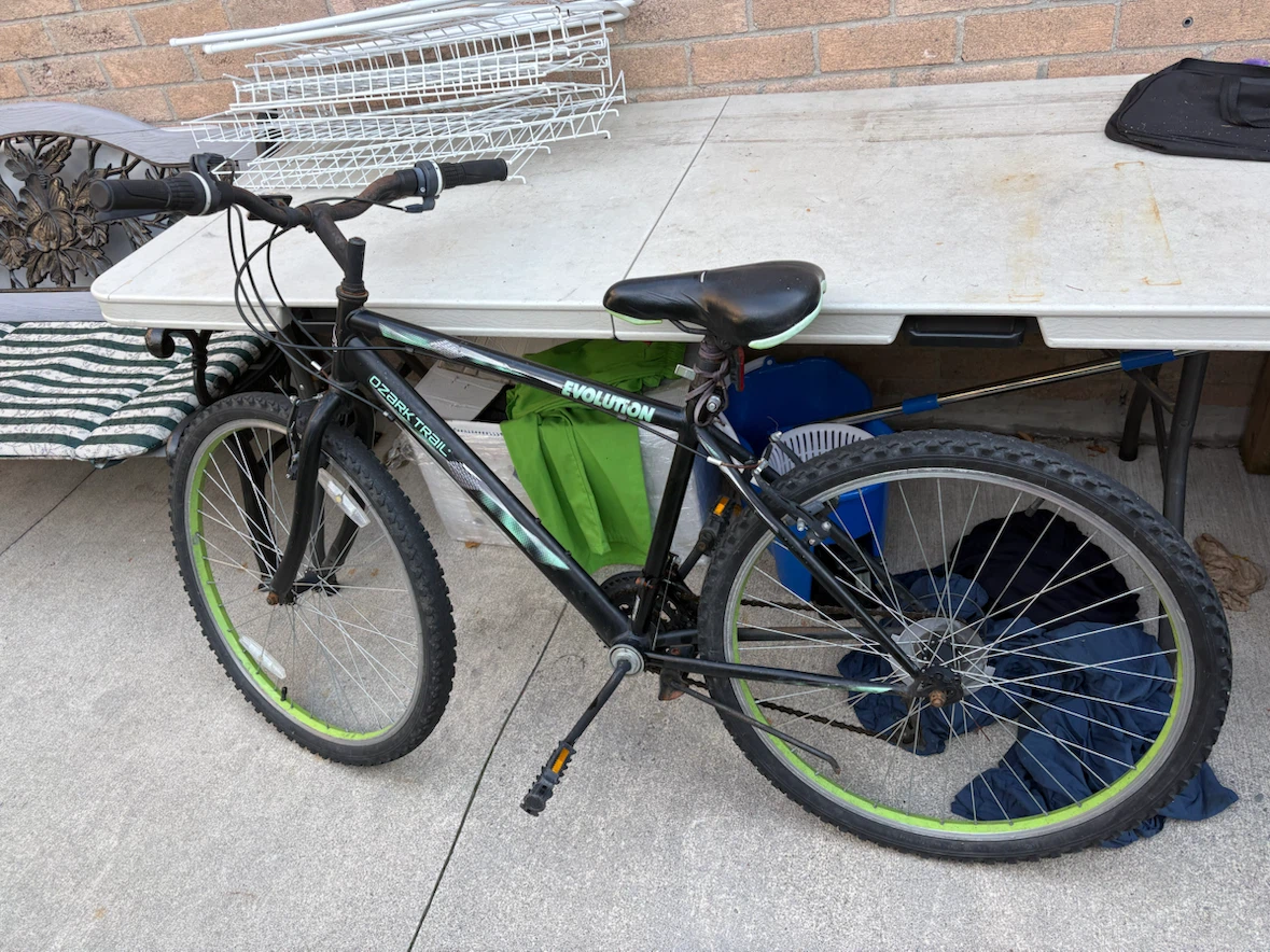 Ozark Trail Evolution Mountain Bike - photo 3