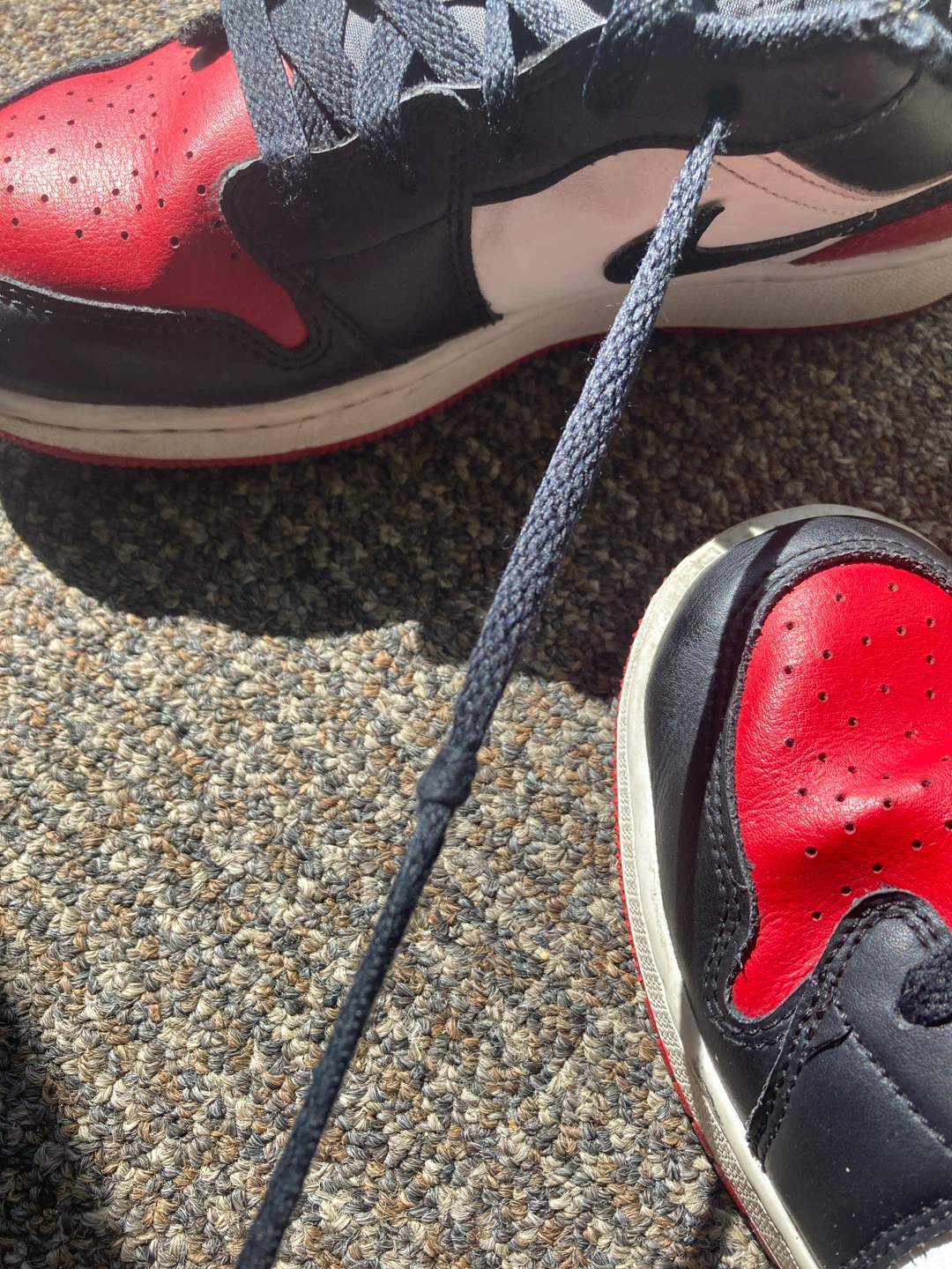 Nike Air Jordan 1 Low Youth Shoes (cash only) - photo 4